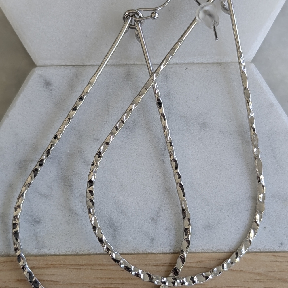 Elegant Silver Teardrop Earrings